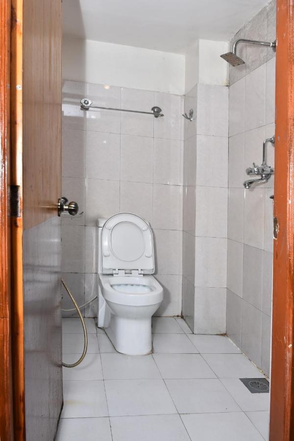 Hiranya Bed & Breakfast 3*