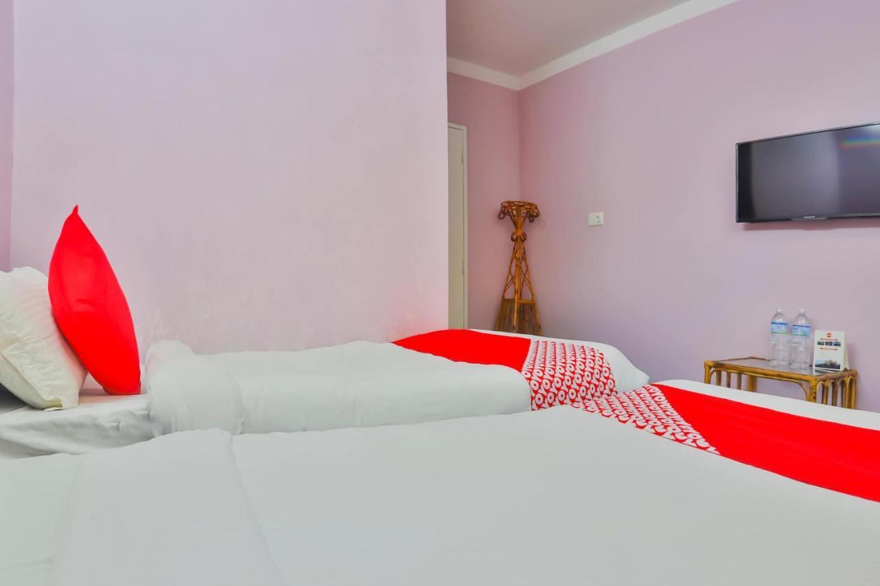 Oyo 720 Lekali Homes And Restaurant 3*