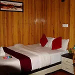 Hillwood Hotel & Resort