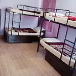 Monkey Bunky-3Monkeys Backpacker\'S Hostel