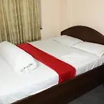 Shangrila Lodge