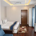 Hotel Mega & Apartment