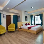 Hotel Grand View