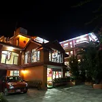 Hotel Melungtse & Apartment