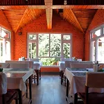 Hotel Melungtse & Apartment