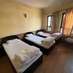 Khasyor Guest House