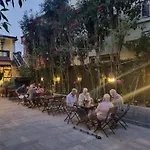 Bouddha Green Hotel