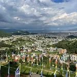 Season Homestay