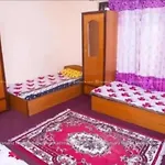 Happy Feet Girls Hostel