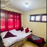 Bs Guest House & Restaurant