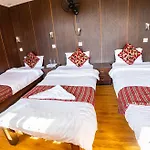 Traveler\'S Holiday Inn