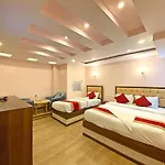 Hotel White Rabbit