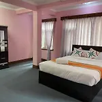 Andrew Home