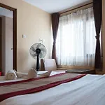 Holiday Hostel