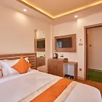 The Samrat Palace - Luxury Hotel In Kathmandu
