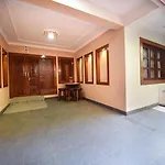 Alpine Apartment And Homestay