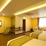 Yatri Suites And Spa