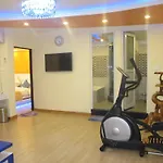 Royal Penguin Boutique Hotel & Spa