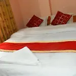 Festoon Hotel