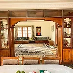 Cheerful 5-Bedroom Villa With Garden And Views
