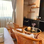 Pancha Buddha Service Apartments And Rooms
