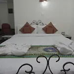 Hotel Cosy