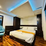 Hotel Dhaka Express Nepal