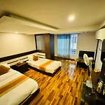Hotel Dhaka Express Nepal