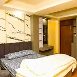 Cozy 2Bhk Apartment