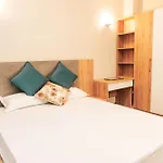 2Bhk Serviced Apartment At Heart Of City