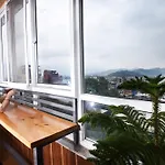 Hotel Vistara