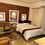 Raniban Suites - Apartment Home
