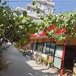 Kathmandu Fawlty Home
