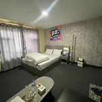 Poppo Hotel, Restaurant And Bar