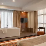 Hotel Shambala