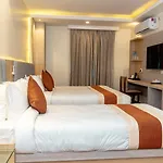 Hotel Badrinath
