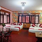 Kusum Hotel