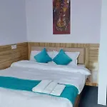 Hotel De Sapphire