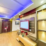 Here\'S A Luxe Abode