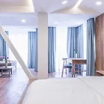 9Ine Thamel Hotel