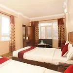 Hotel Holiday Taj