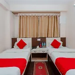 Oyo 811 Hotel New Pokhara Palace