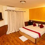 Hotel Holiday Regency
