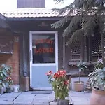 Century Lodge