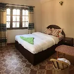 Subi Home Stay
