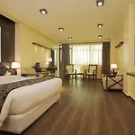 United Business Hotel