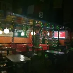 Travellers Dorm Bed & Breakfast