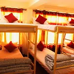 Mountain Backpackers Hostel