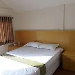 Saanvi Hotel