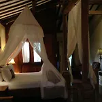 1 Bedroom Villa W Private Swimming Pool & Kitchen
